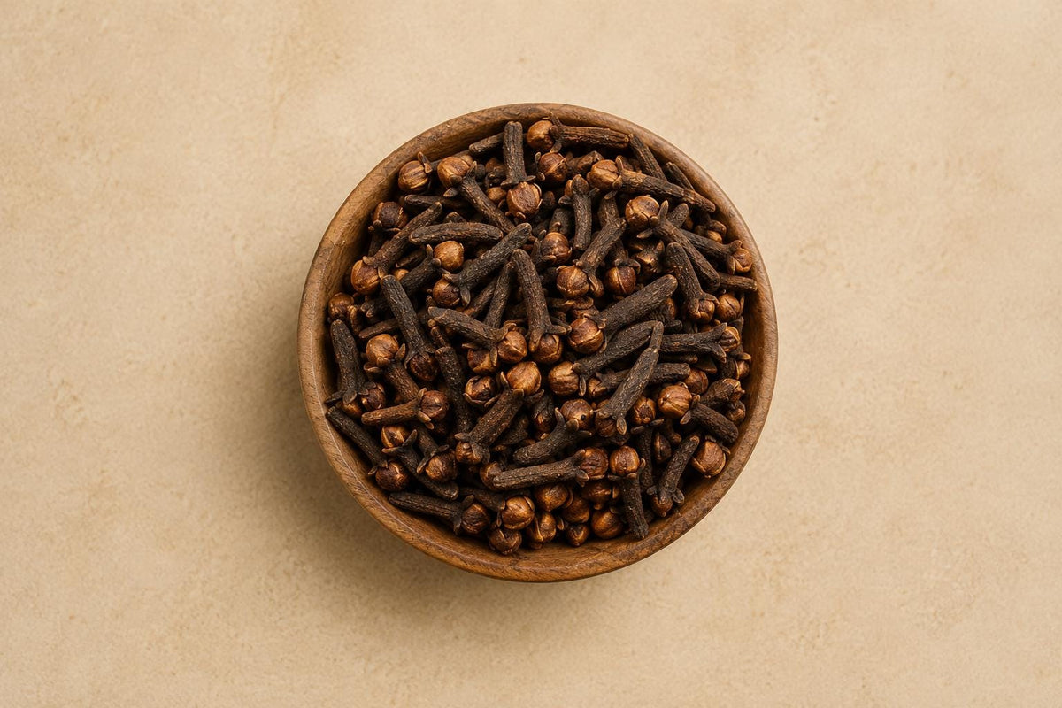 Organic Whole Cloves | Aromatic Spice Buds for Cooking, Tea, Ayurveda